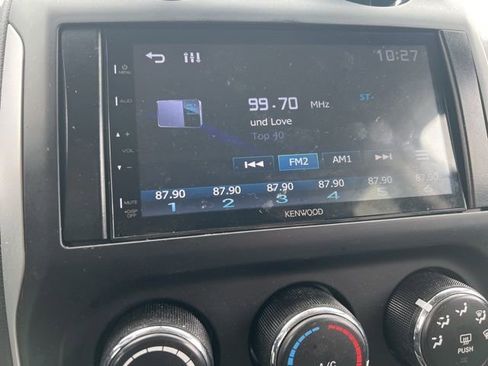 Used 2017 Jeep Compass High Altitude image 6