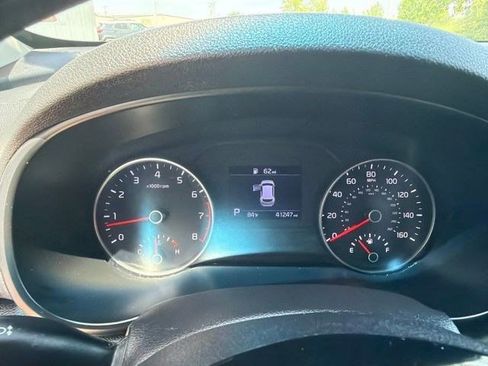 Used 2020 Kia Sportage LX FWD image 13