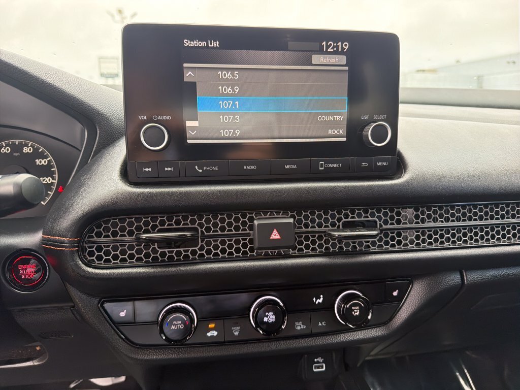 Used 2024 Honda HR-V Sport image 18