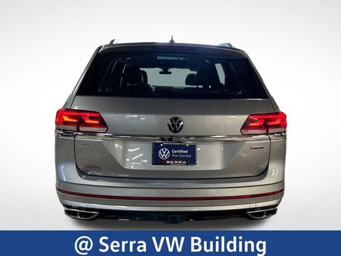 Used 2022 Volkswagen Atlas SEL R-Line AWD/4WD image 4