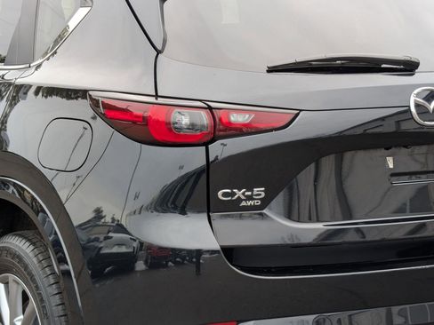 Used 2025 MAZDA CX-5 AWD 2.5 S w/ Preferred Package image 13