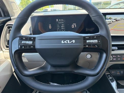 New 2026 Kia Sorento S AWD/4WD image 32