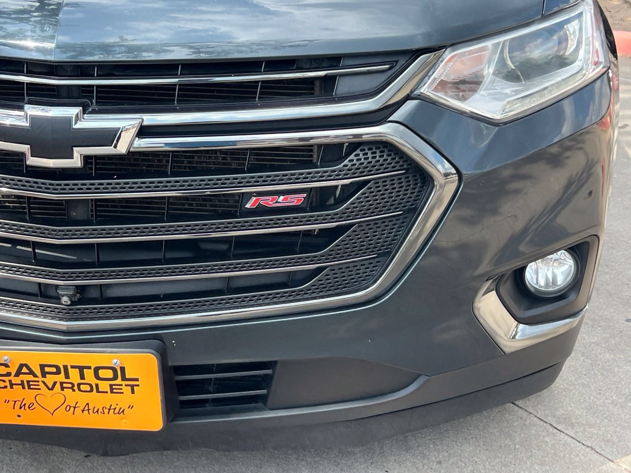 Used 2020 Chevrolet Traverse RS w/ LPO, Floor Liner Package FWD image 9