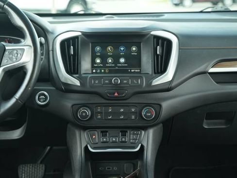 Used 2019 GMC Terrain SLE FWD image 28