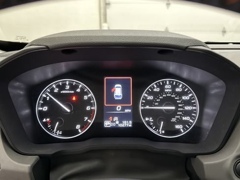 Used 2024 Subaru Crosstrek 2.5i Limited w/ Crosstrek Mirror Package AWD/4WD image 21