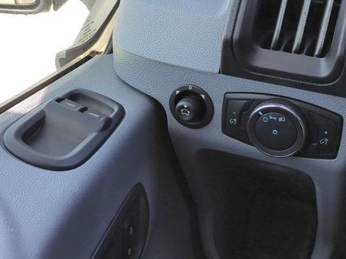 Used 2018 Ford Transit 250 130 Medium Roof w/ Interior Upgrade Package RWD image 20