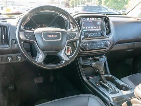 Used 2017 GMC Canyon SLE w/ All Terrain Package AWD/4WD image 12