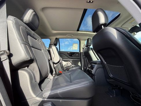 New 2026 Lincoln Aviator Reserve w/ Jet Appearance Package image 6