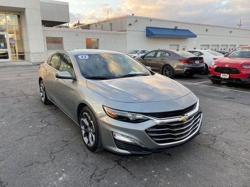 Used 2023 Chevrolet Malibu LT image 5