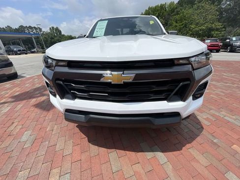 Used 2024 Chevrolet Colorado LT w/ LT Convenience Package RWD image 26
