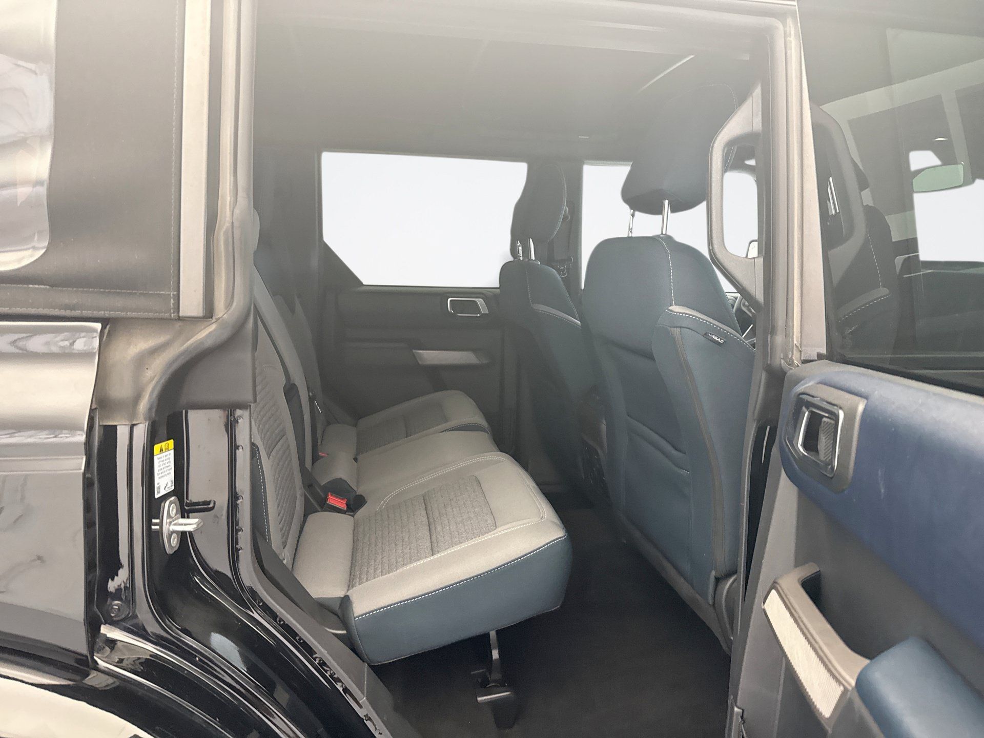 Used 2023 Ford Bronco Outer Banks AWD/4WD image 17