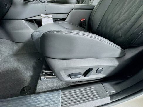 New 2026 Nissan Rogue Platinum image 21