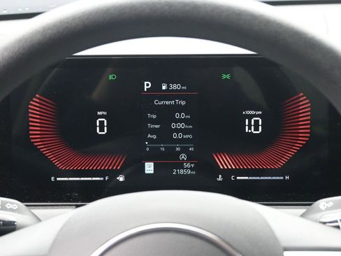 Used 2025 Kia K5 LXS image 12