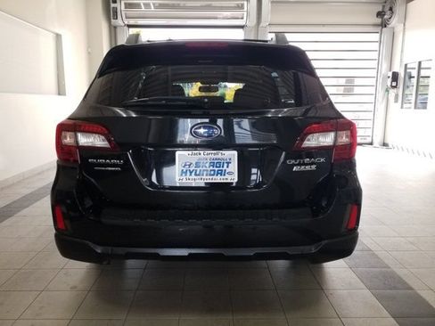 Used 2015 Subaru Outback 2.5i Limited AWD/4WD image 20
