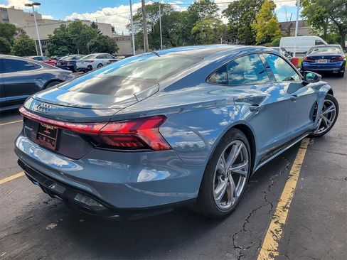 Used 2023 Audi e-tron GT Premium Plus image 7