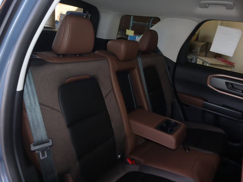 New 2025 Ford Bronco Sport Outer Banks w/ Outer Banks Tech Package+ AWD/4WD image 44