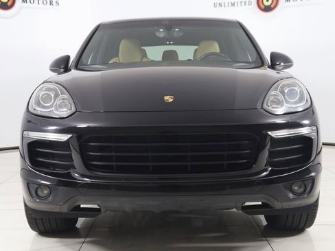 Used 2017 Porsche Cayenne Platinum Edition AWD/4WD image 56