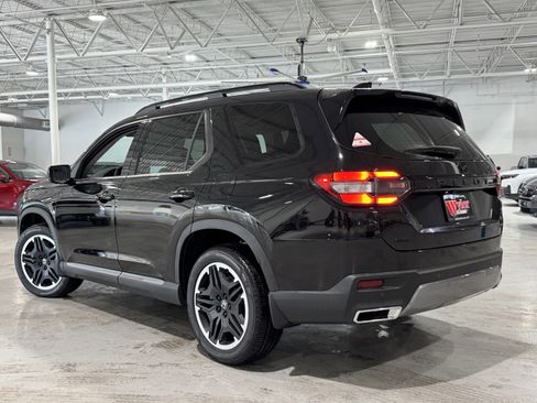 New 2026 Honda Pilot Touring image 20