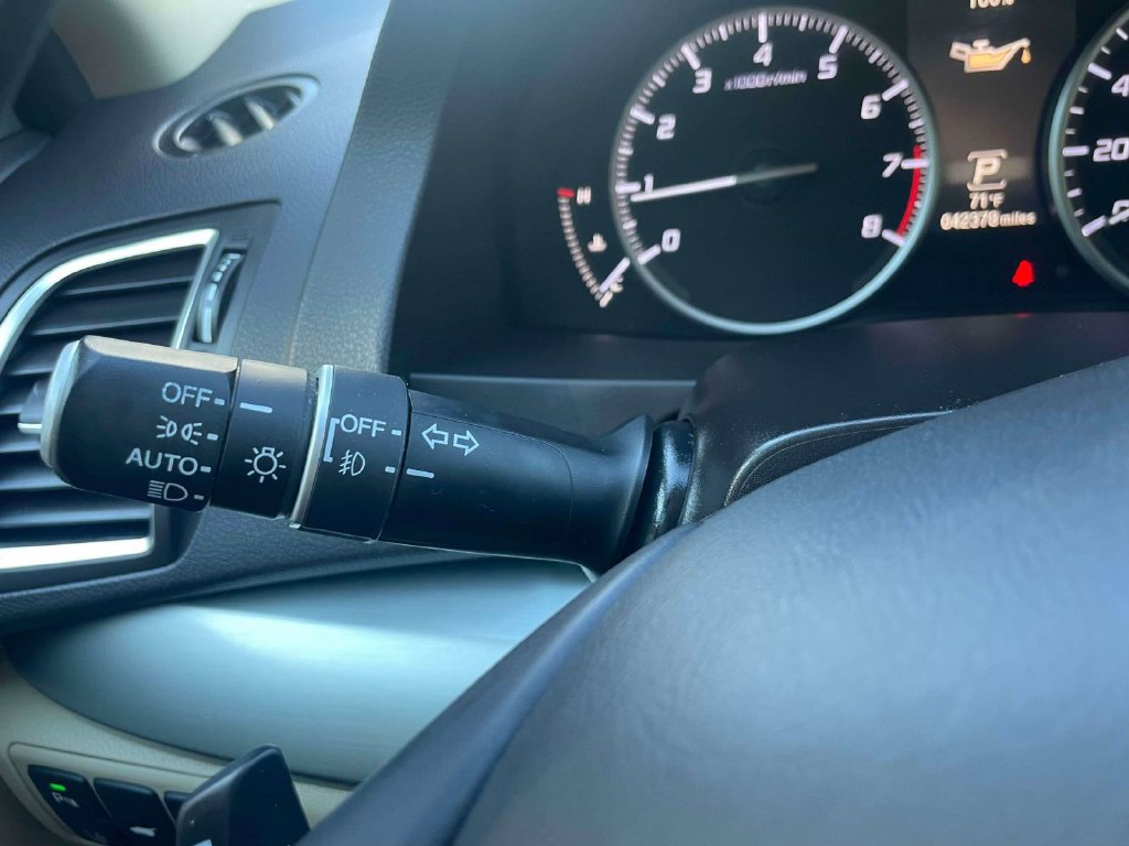 Used 2018 Acura RDX w/ Advance Package AWD/4WD image 24
