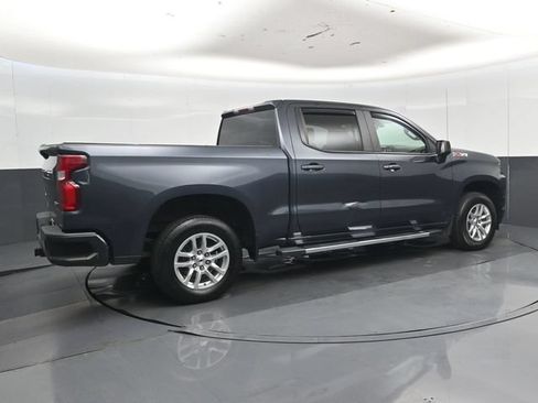 Used 2021 Chevrolet Silverado 1500 RST AWD/4WD image 32