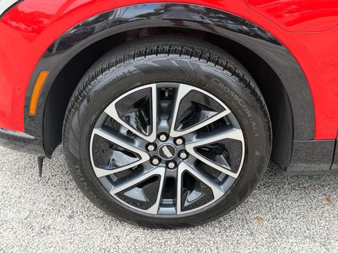 Used 2026 Cadillac Optiq Sport 1 RWD image 19