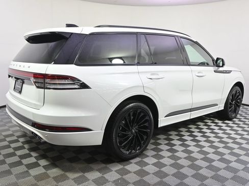 New 2026 Lincoln Aviator Reserve AWD/4WD image 7