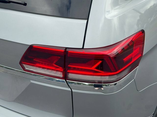 Used 2021 Volkswagen Atlas SEL FWD image 10