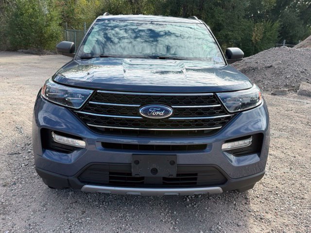 Used 2021 Ford Explorer XLT w/ Equipment Group 202A AWD/4WD image 8