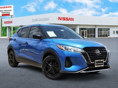 Certified 2025 Nissan Kicks Play S