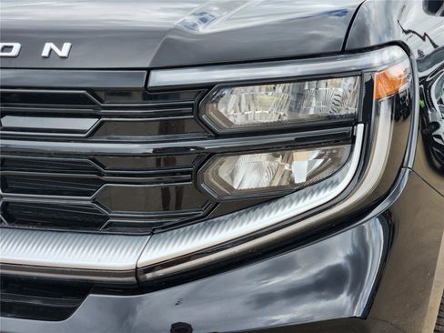 New 2025 Ford Expedition Max Platinum w/ Platinum Ultimate Package image 5