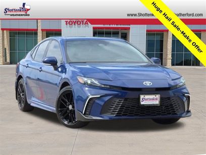 Used 2025 Toyota Camry SE