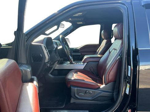 Used 2020 Ford F150 Platinum w/ Equipment Group 701A Luxury image 14