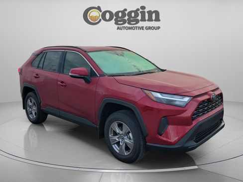 Certified 2025 Toyota RAV4 XLE image 8