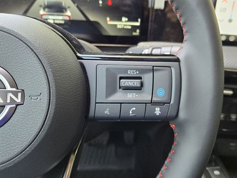 New 2026 Nissan Kicks SR w/ SR Premium Package FWD image 20