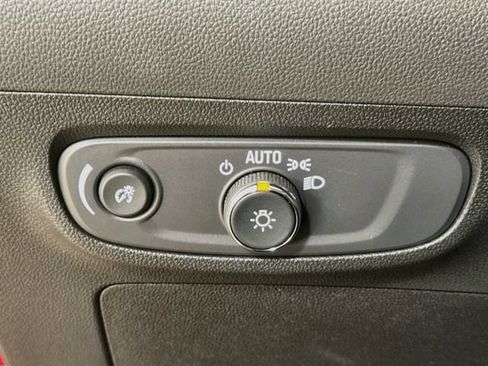 Used 2026 Buick Encore GX Sport Touring w/ Comfort Package FWD image 10