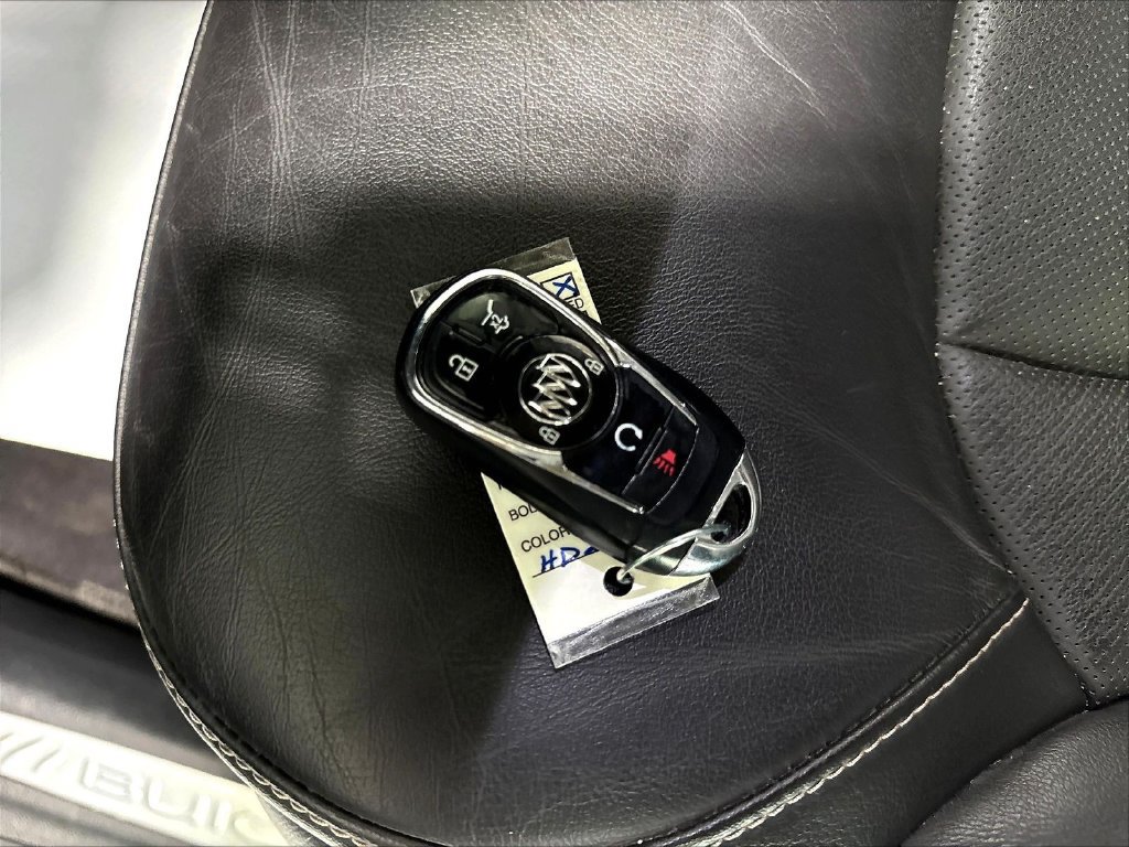 Used 2017 Buick Envision Premium AWD/4WD image 35