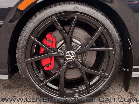 Used 2024 Volkswagen GTI Autobahn FWD image 12