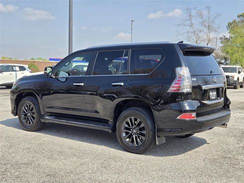 Used 2020 Lexus GX 460 Premium w/ Premium Package AWD/4WD image 11