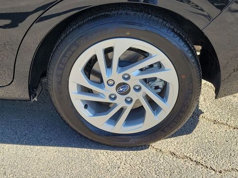 Used 2025 Subaru Impreza 2.0i image 11