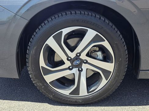 Used 2022 Subaru Legacy Touring XT AWD/4WD image 8
