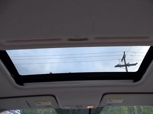 Used 2012 MAZDA MAZDA5 Grand Touring image 15