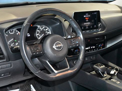 Certified 2023 Nissan Rogue SV w/ SV Premium Package AWD/4WD image 2
