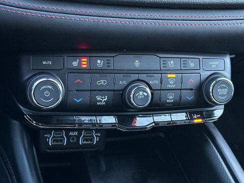 Used 2021 Dodge Durango R/T w/ Trailer Tow Group IV image 21