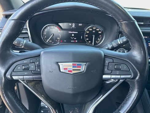 Used 2021 Cadillac XT6 Premium Luxury AWD/4WD image 28
