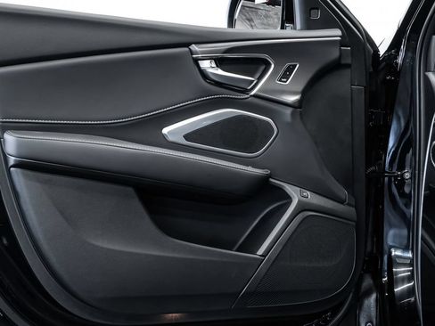 New 2026 Acura RDX SH-AWD image 17