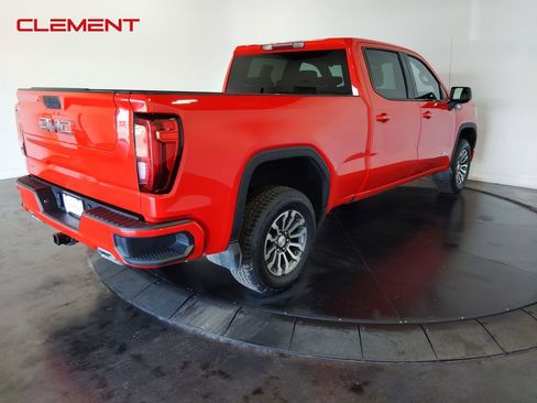 Used 2021 GMC Sierra 1500 AT4 image 4