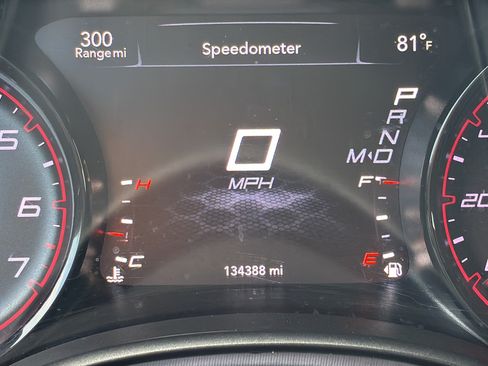 Used 2020 Dodge Charger SXT w/ Blacktop Package RWD image 23