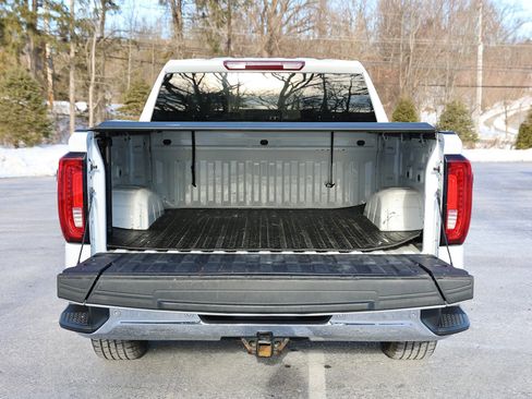 Used 2021 GMC Sierra 1500 SLT w/ Driver Alert Package II image 17