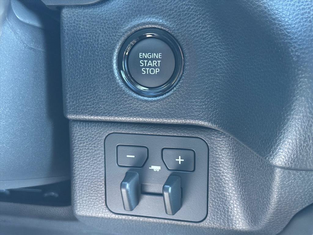 Used 2026 Toyota Tundra SR5 w/ SR5 Convenience Package AWD/4WD image 22