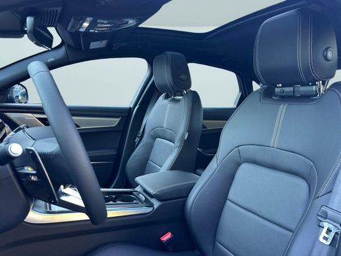 New 2024 Jaguar XF R-Dynamic SE AWD/4WD image 5